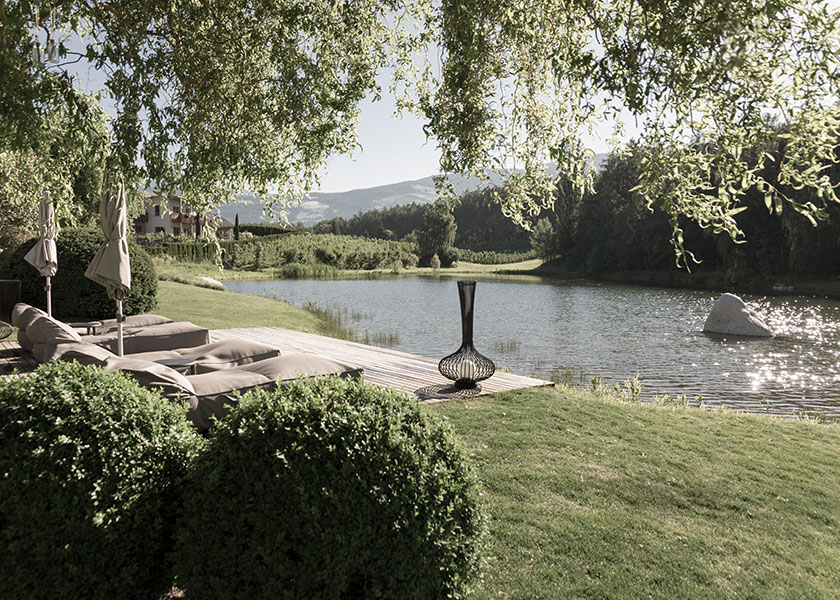 Natural lake and sauna